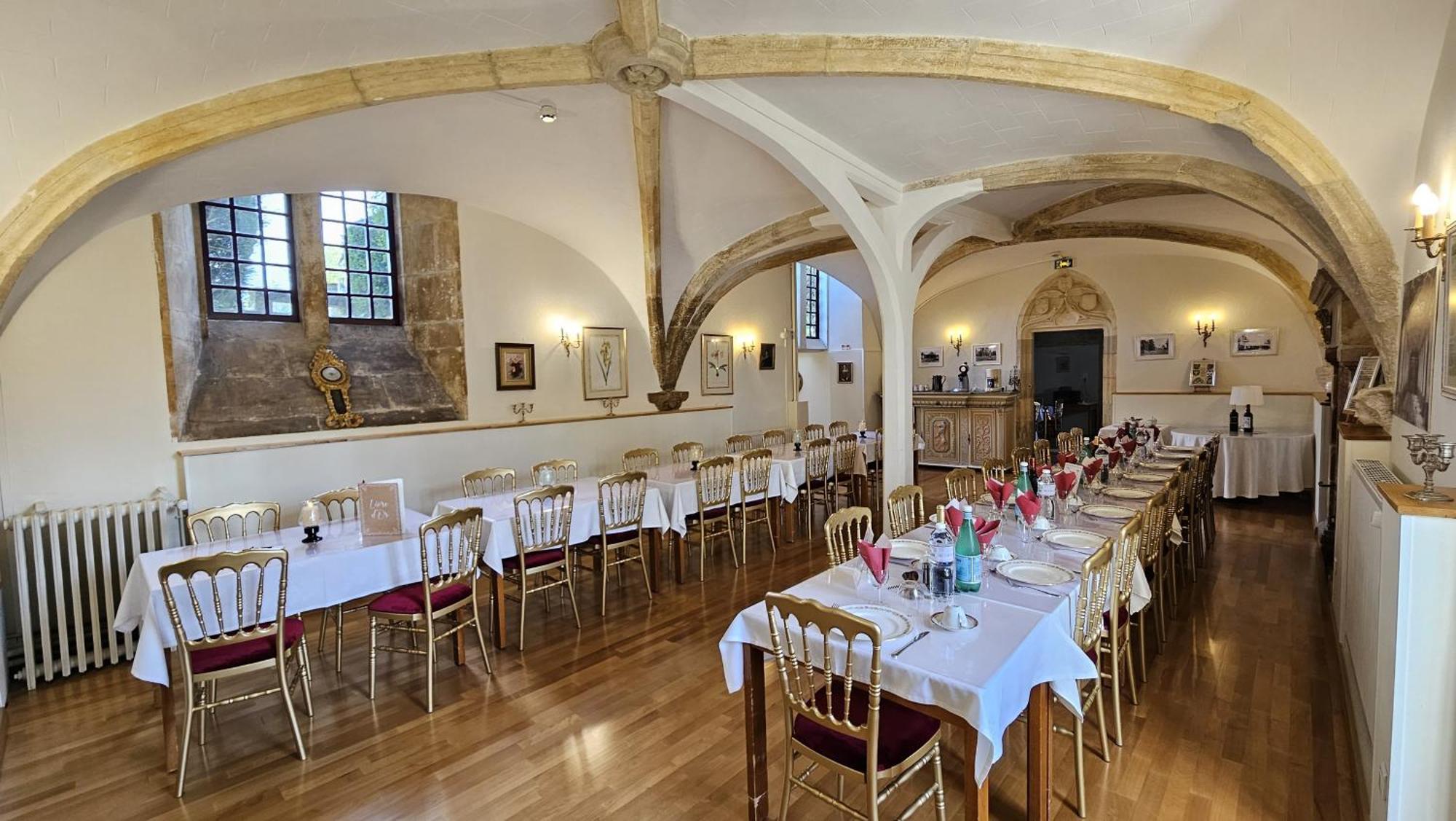 Chateau De Mornay Saint-Pierre-de-l'Isle المظهر الخارجي الصورة